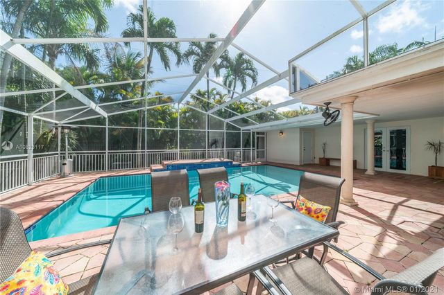 $1,400,000 | 922 Castile Avenue, Coral Gables, FL 33134