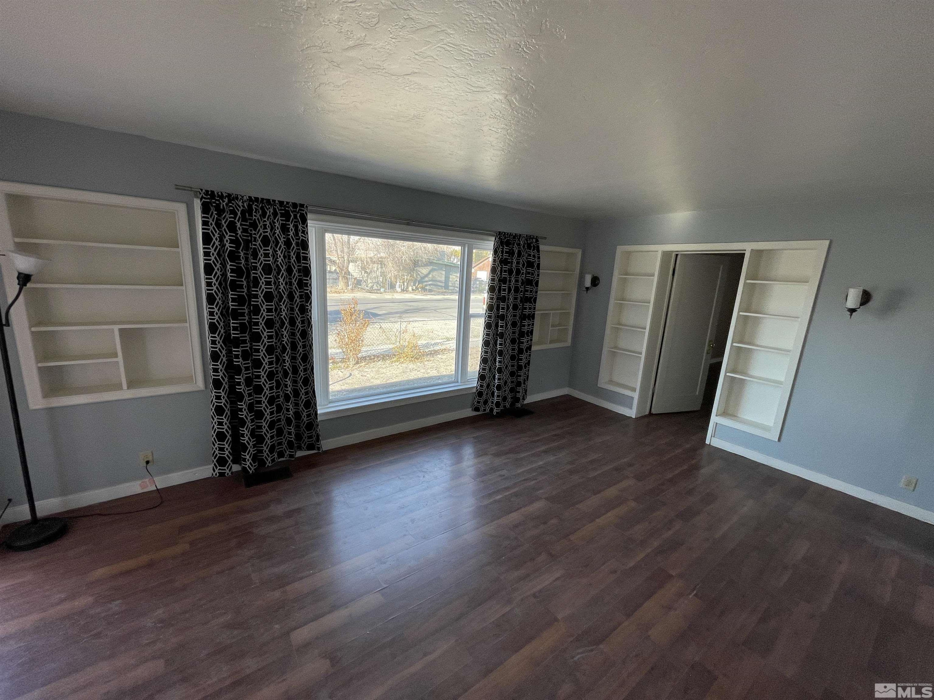 595 Taylor Place Lovelock, NV 89419 - Photo 1 of 16 Photo 1