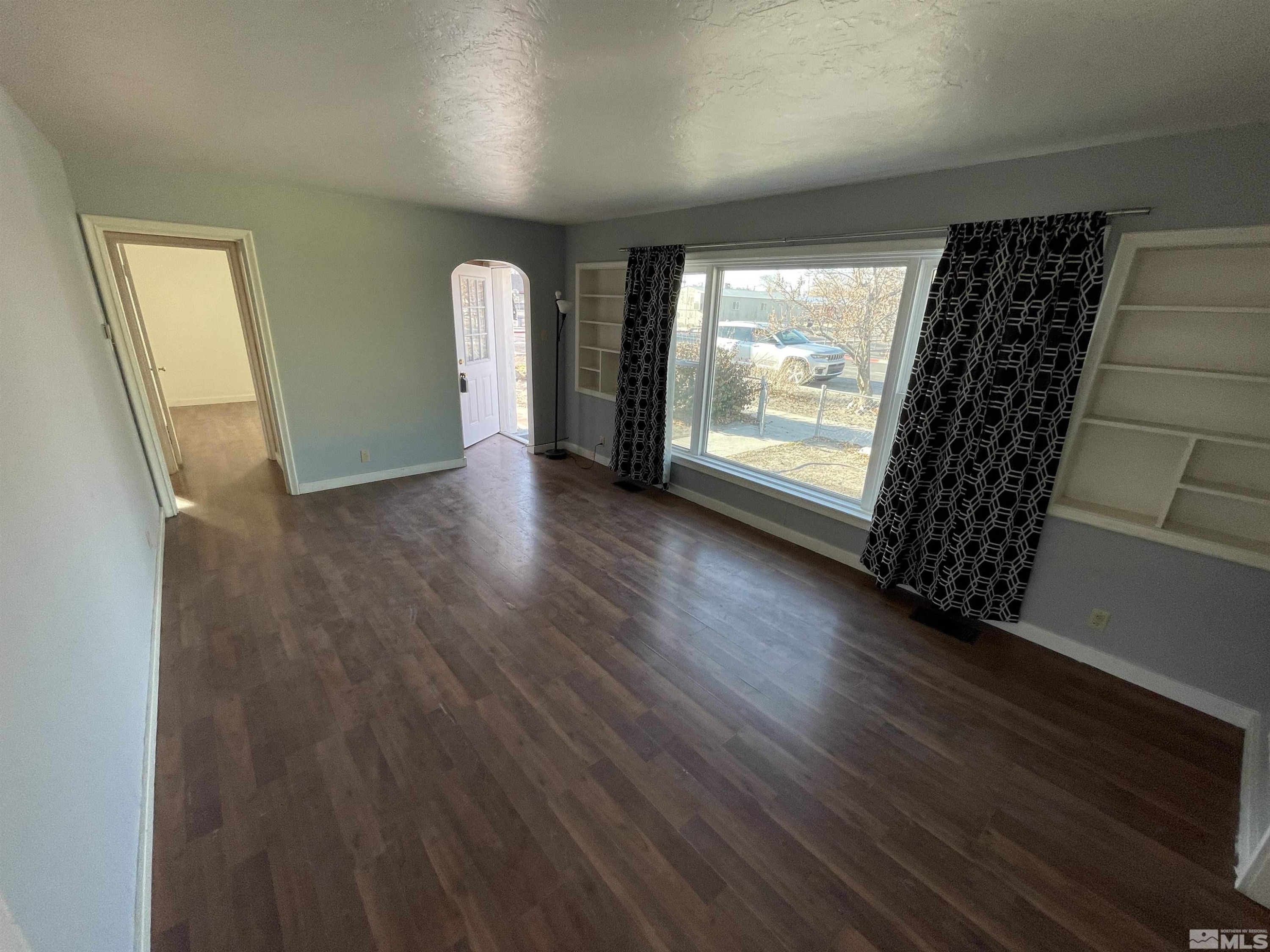 595 Taylor Place Lovelock, NV 89419 - Photo 2 of 16 Photo 2