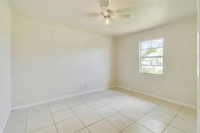 $325,000 | 458 Southeast Galleon Lane, Port St. Lucie, FL 34983