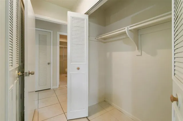 $325,000 | 458 Southeast Galleon Lane, Port St. Lucie, FL 34983