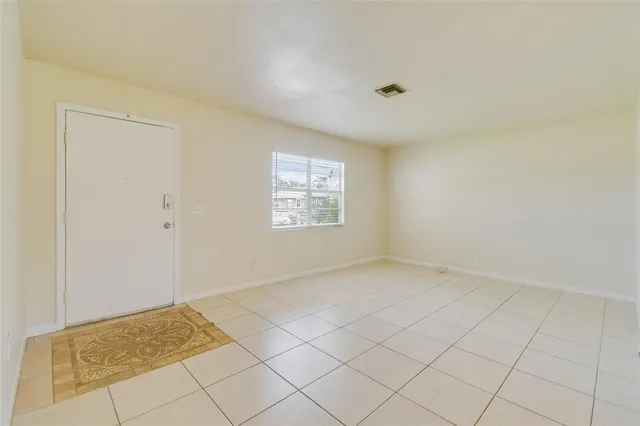 $325,000 | 458 Southeast Galleon Lane, Port St. Lucie, FL 34983