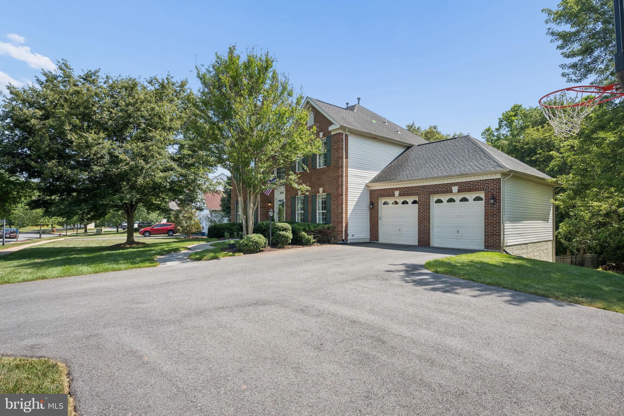 16910 Hillard Street Poolesville, MD 20837 - Photo 5 of 85