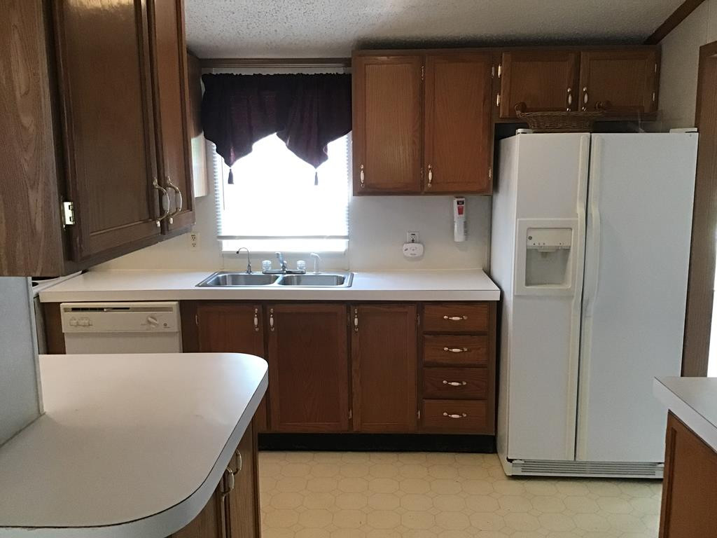 1100 Fox Young Road Wagener, SC 29164 - Photo 19 of 54