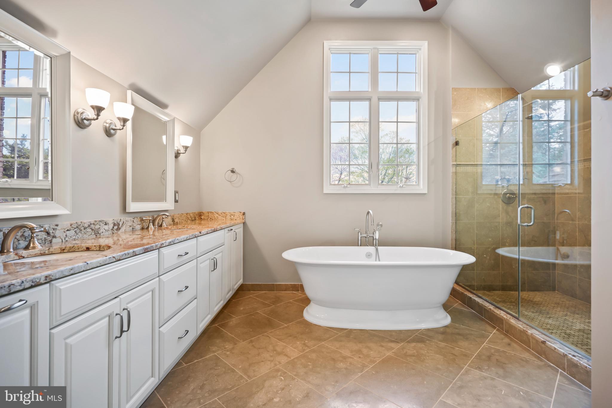 80 New Road Lambertville, NJ 08530 - Photo 37 of 62 Primary suite Spa bath