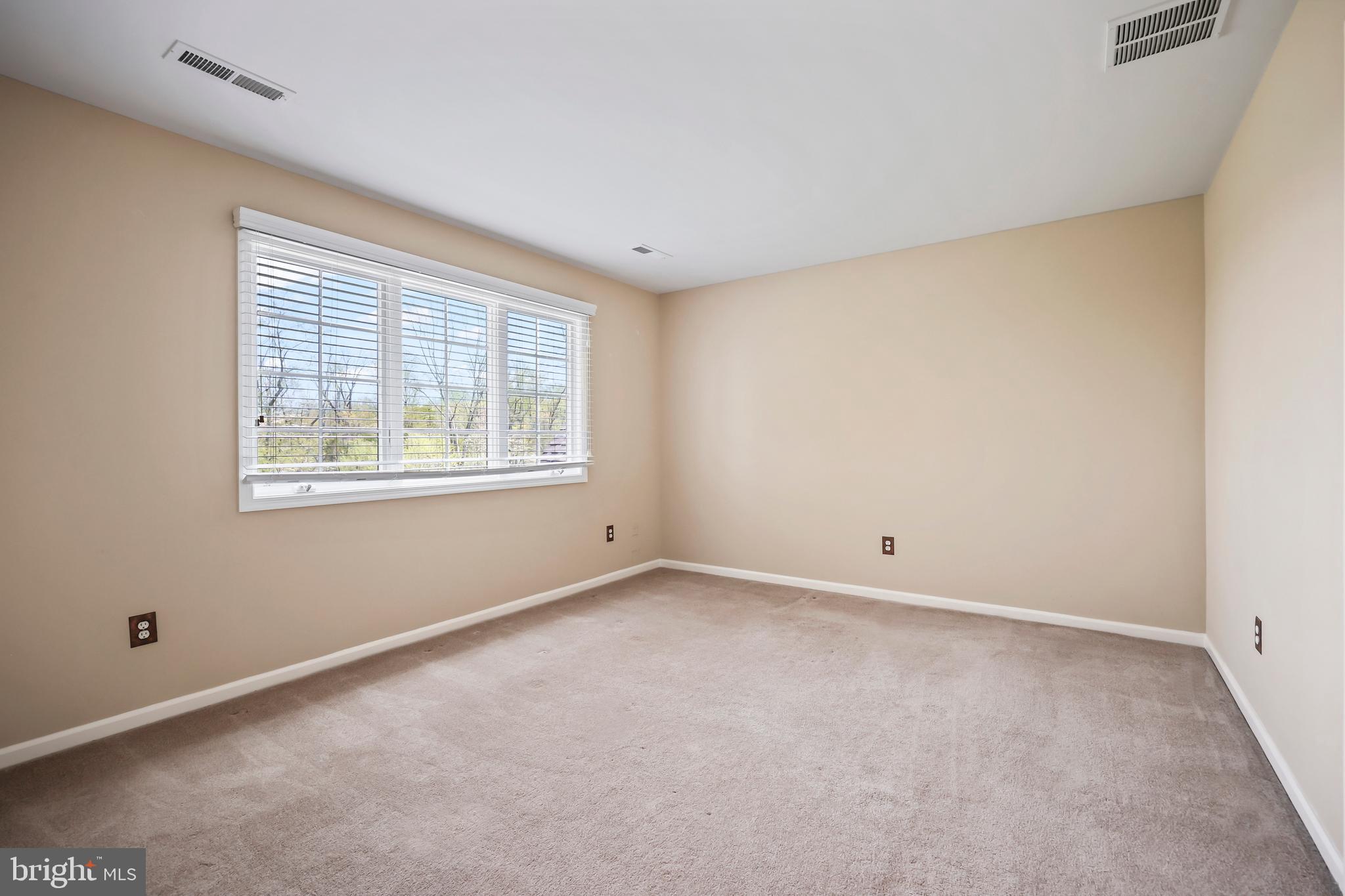 80 New Road Lambertville, NJ 08530 - Photo 42 of 62 Princess suite Front Facing