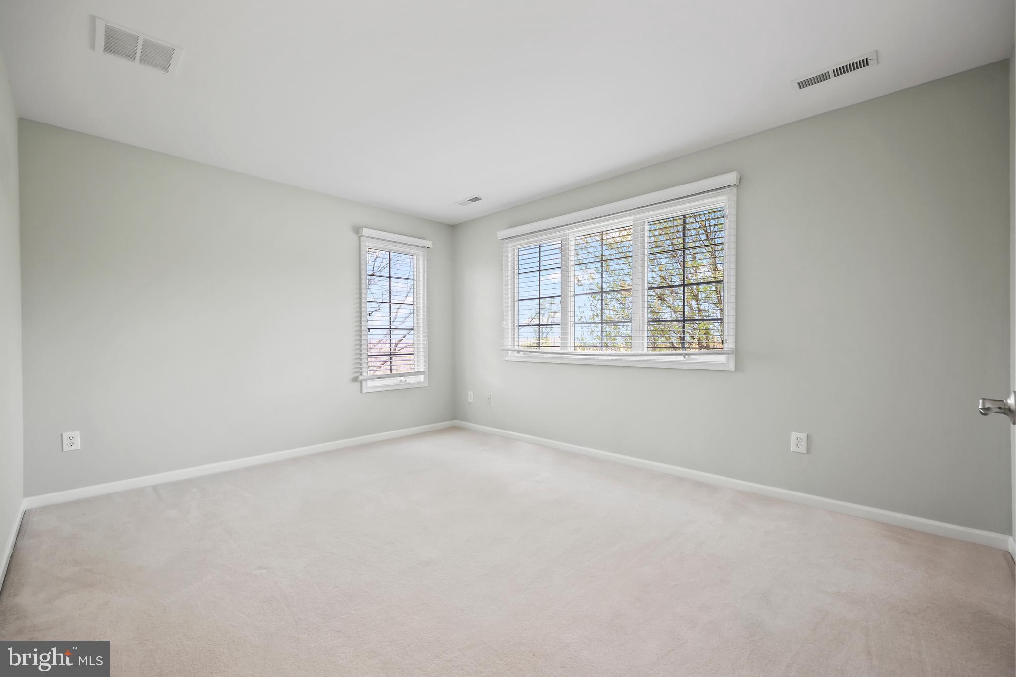 80 New Road Lambertville, NJ 08530 - Photo 45 of 62 Jack & Jill suite w shared bath