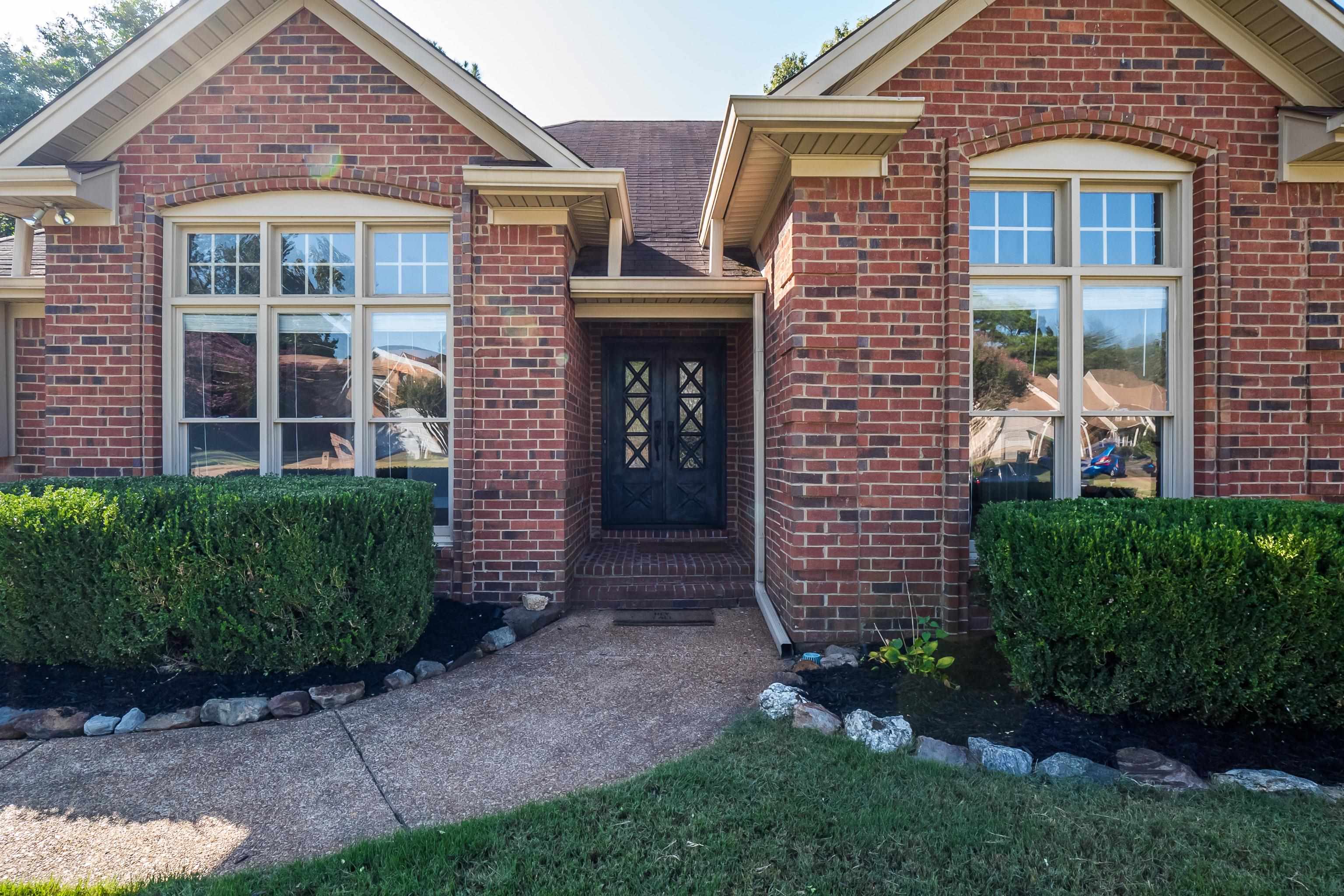 7783 Fawn Ridge Cove Memphis, TN 38016 - Photo 2 of 31 Gallery Image 2