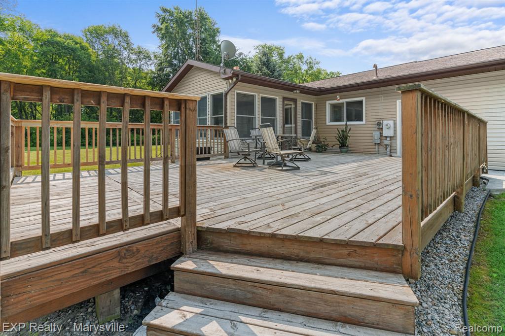 12980 Metcalf Road Yale, MI 48097 - Photo 9 of 33
