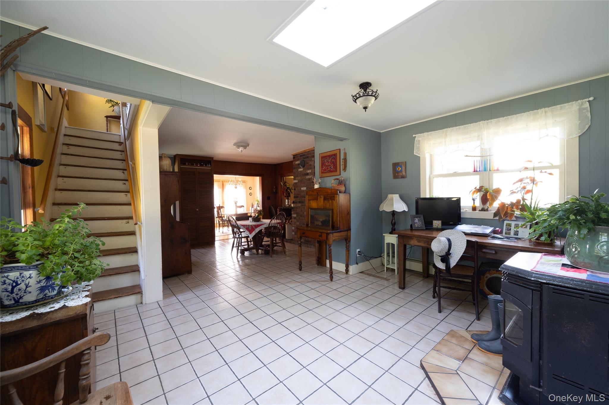 17 Spring Street Ellenville, NY 12428 - Photo 8 of 23