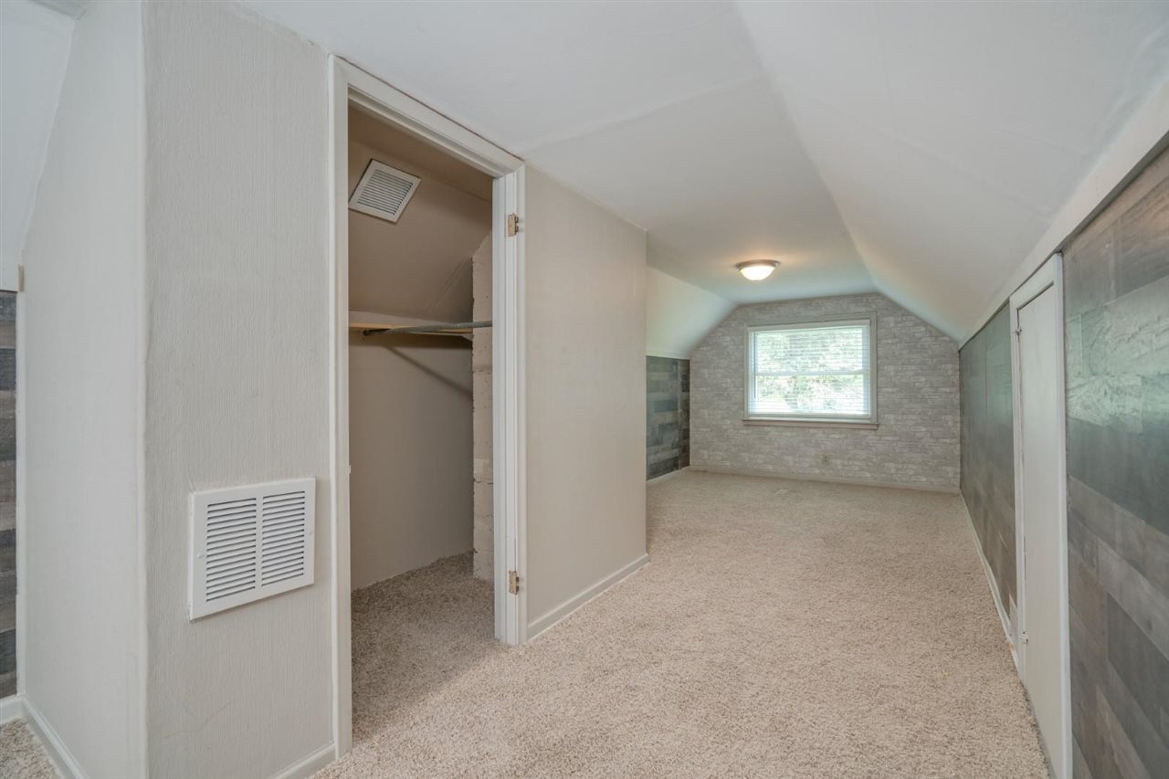 50601 Sass Road Chesterfield, MI 48047 - Photo 15 of 28