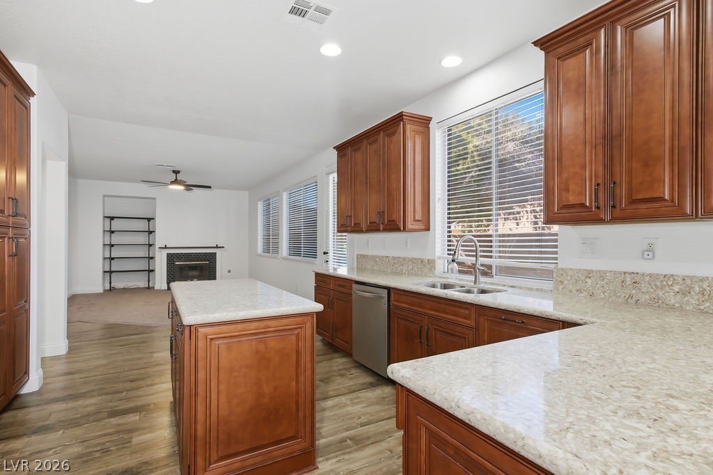 2376 Tilden Way Henderson, NV 89074 - Photo 24 of 54 Great open kitchen area with beatutiful cabinets.