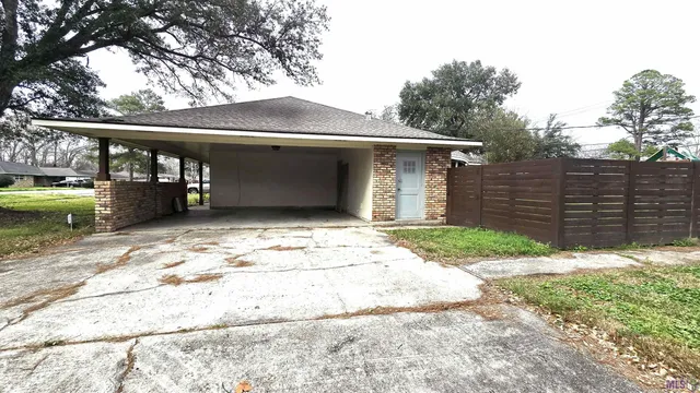 $185,000 | 463 West Chalfont Drive, Baton Rouge, LA 70819