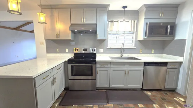 $185,000 | 463 West Chalfont Drive, Baton Rouge, LA 70819