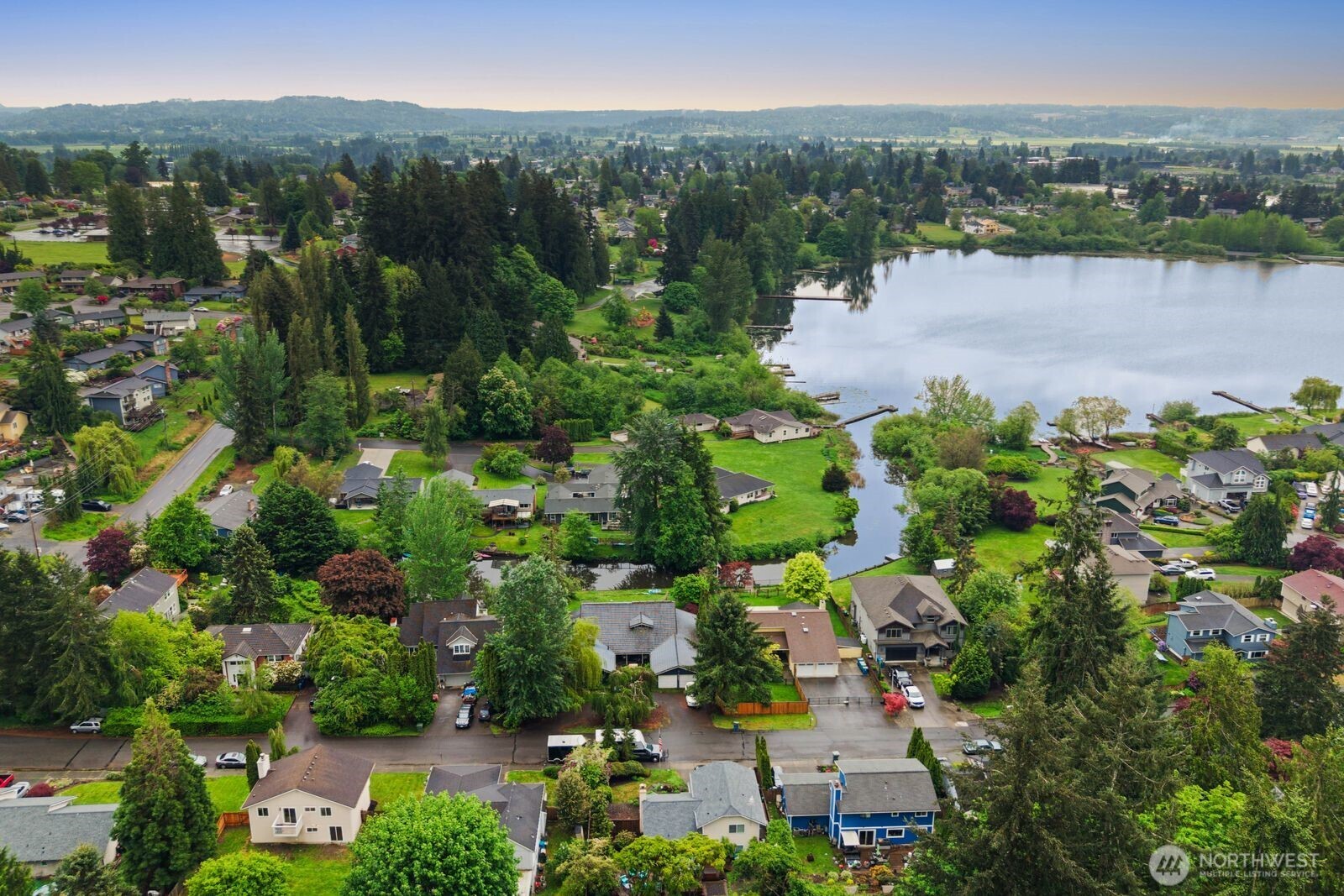612 19th Street Snohomish, WA 98290 - Photo 33 of 33 a view of a lake with a city