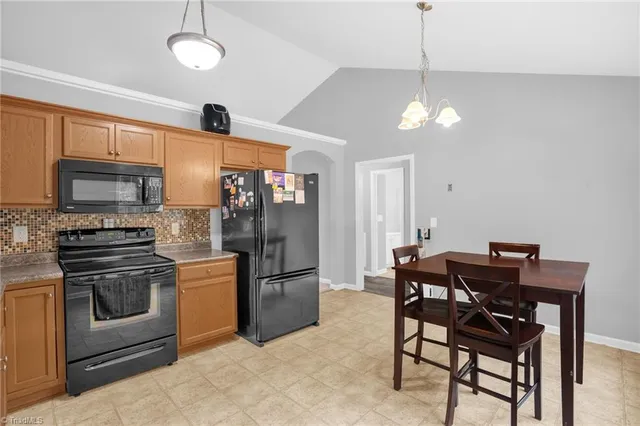 $349,900 | 2874 Flat Rock Road, Franklinton, NC 27525