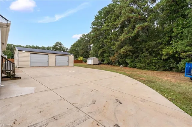 $349,900 | 2874 Flat Rock Road, Franklinton, NC 27525