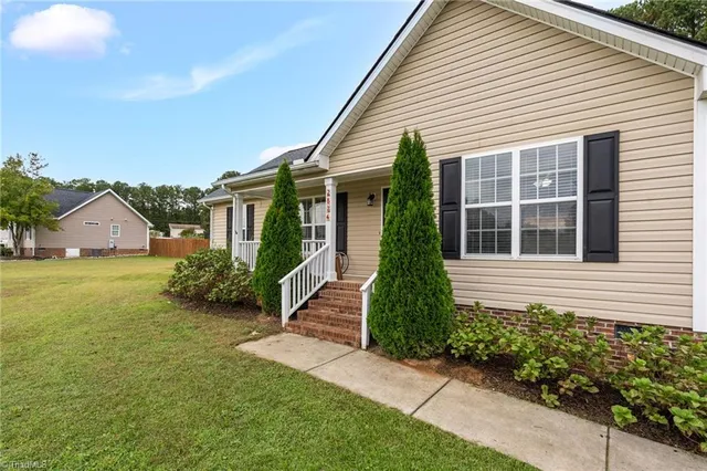 $349,900 | 2874 Flat Rock Road, Franklinton, NC 27525