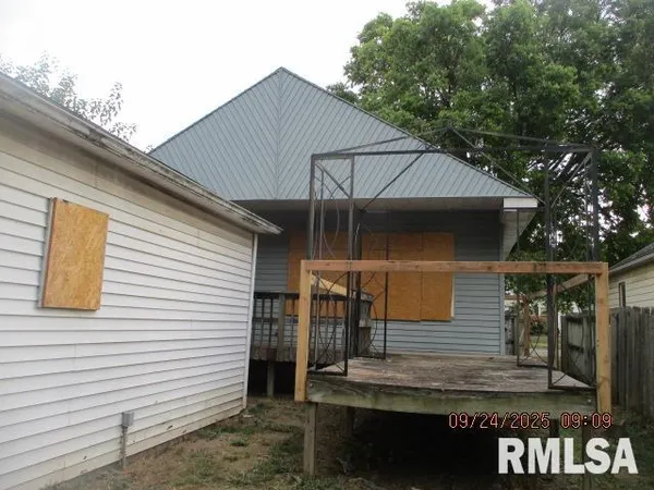 $50,000 | 807 South 13th Street, Pekin, IL 61554