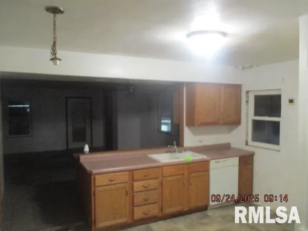 $50,000 | 807 South 13th Street, Pekin, IL 61554