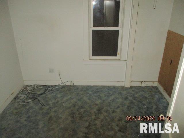 807 South 13th Street Pekin, IL 61554 - Photo 10 of 13