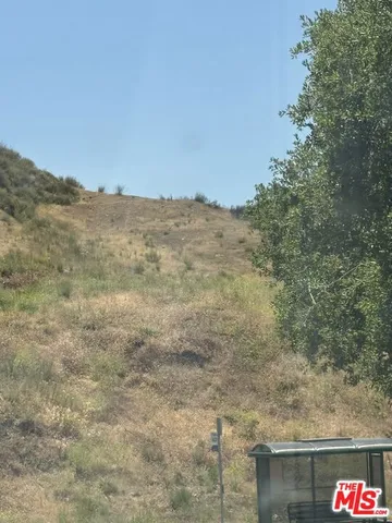 $1,488,888 | 1000 East Thousand Oaks Boulevard, Thousand Oaks, CA 91360