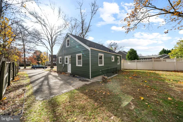 $420,000 | 409 Rowland Park Boulevard, Wilmington, DE 19803