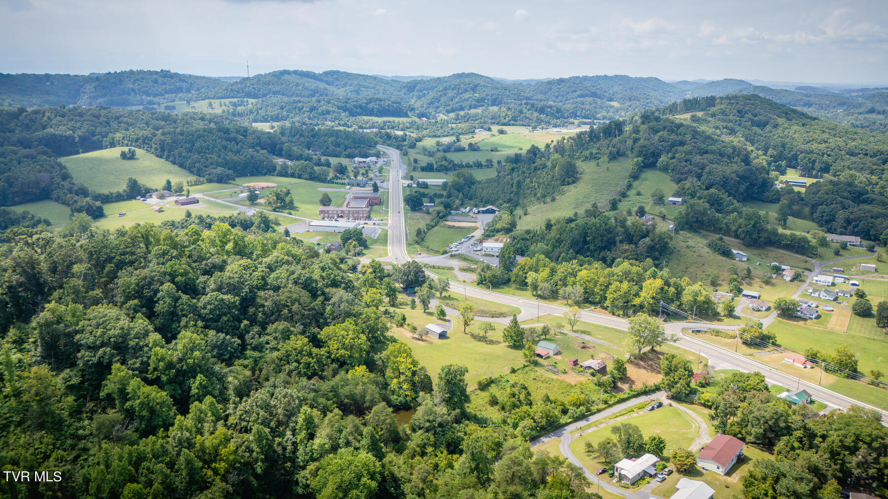 101 Ridge Road Fall Branch, TN 37656 - Photo 16 of 22 108