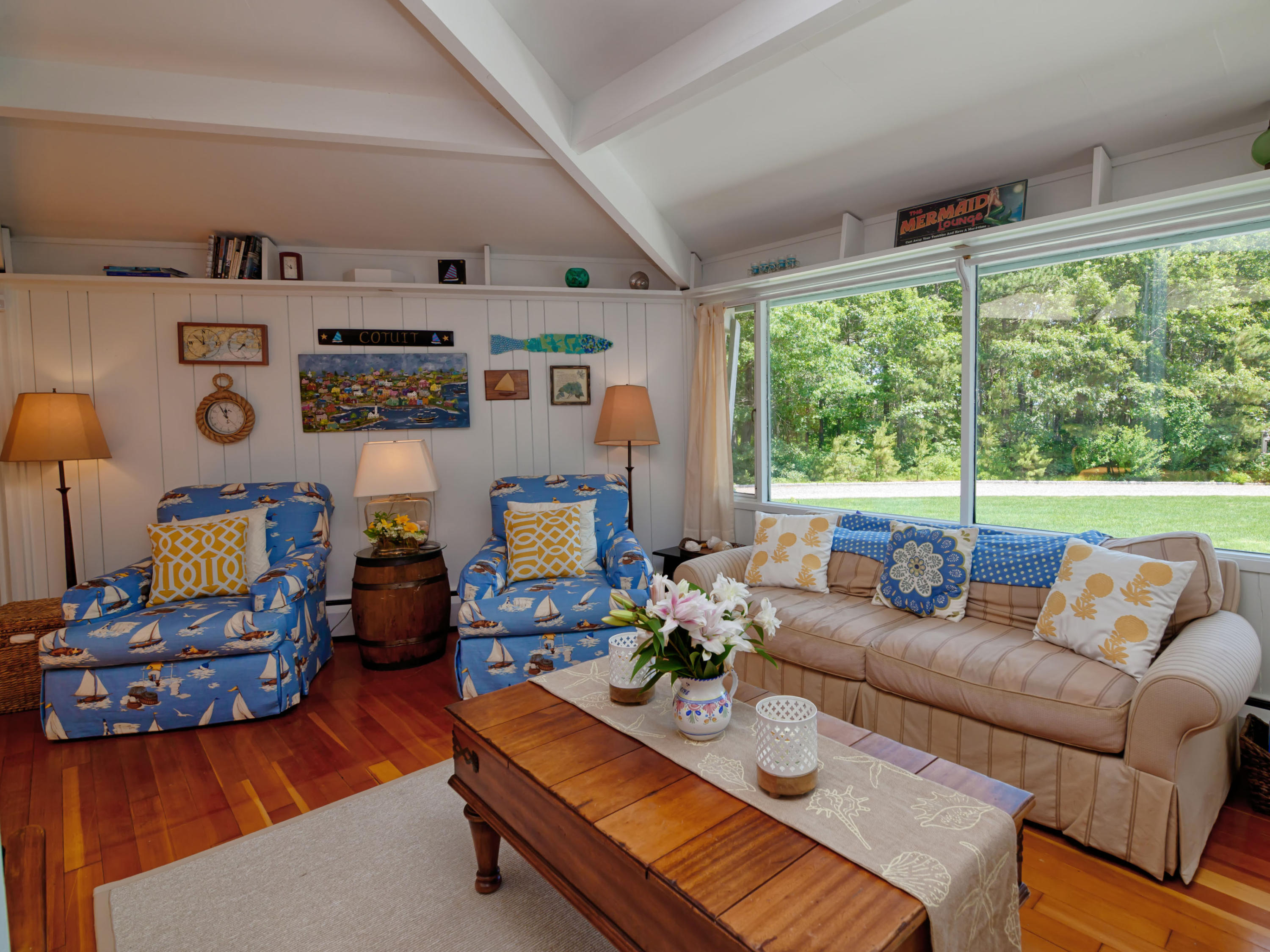25 Vineyard Road Cotuit, MA 02635 - Photo 8 of 20 012_25Vineyard_06302014