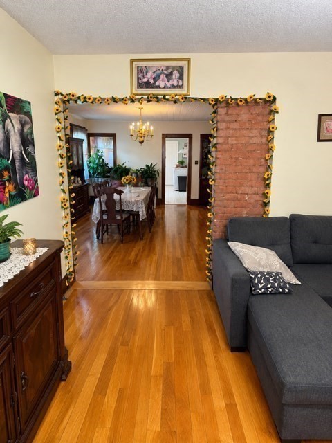 22-24 Raymond Place Springfield, MA 01104 - Photo 6 of 13 Gallery Image 6