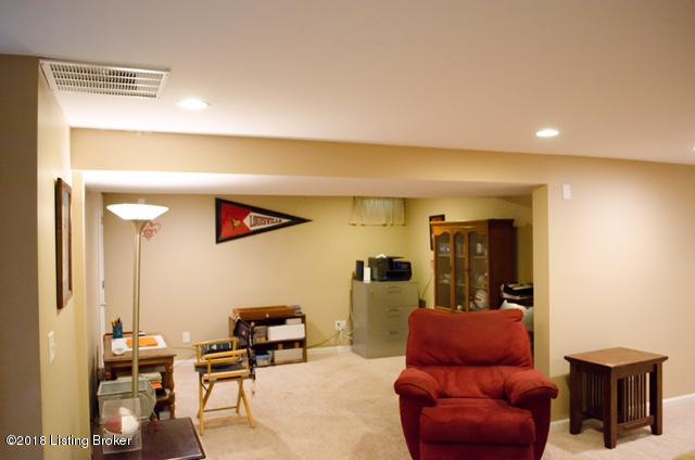 7208 Quail Ridge Road Louisville, KY 40291 - Photo 25 of 33 IMG_5402