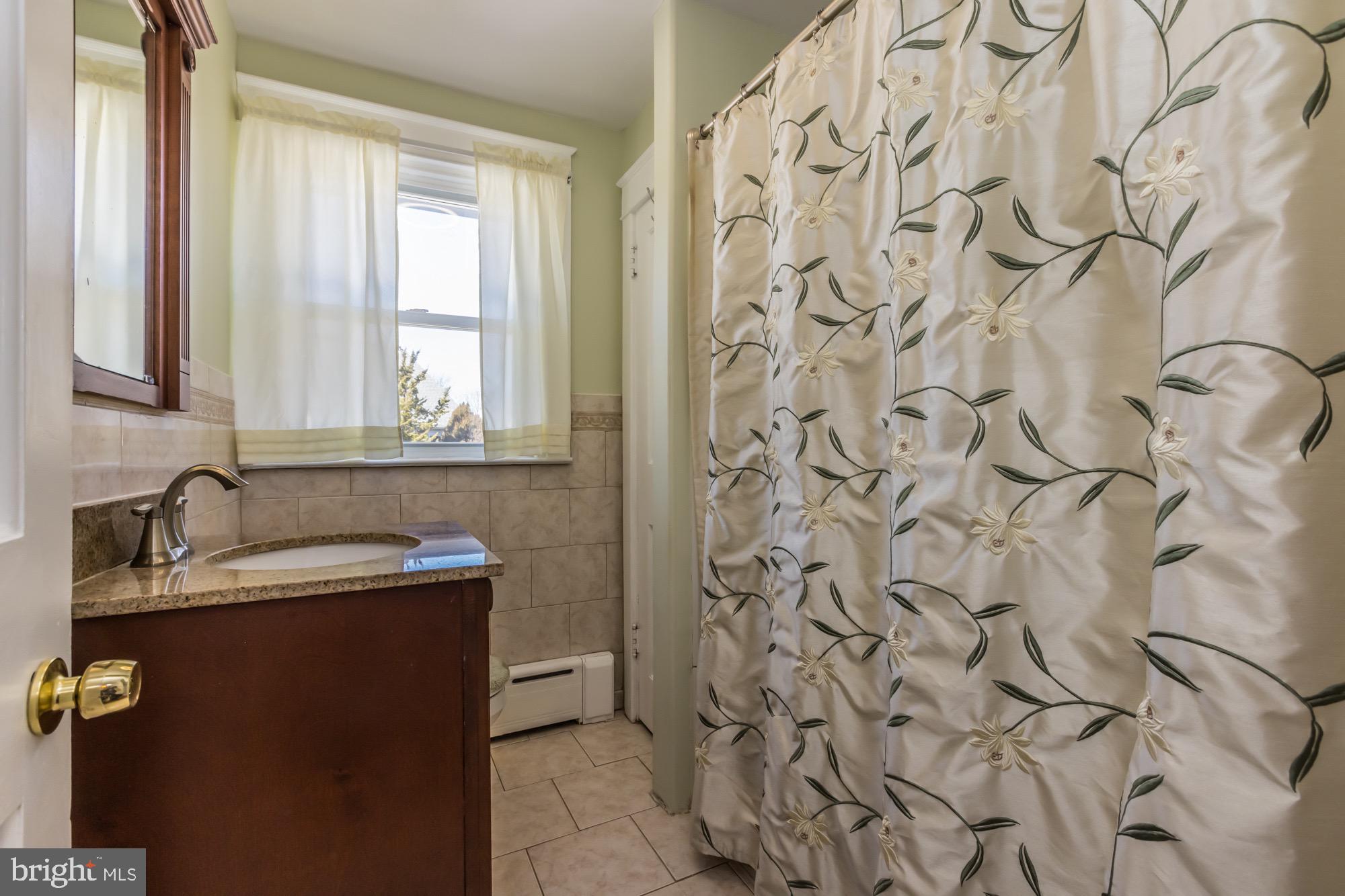 126 Gladstone Road Lansdowne, PA 19050 - Photo 18 of 24