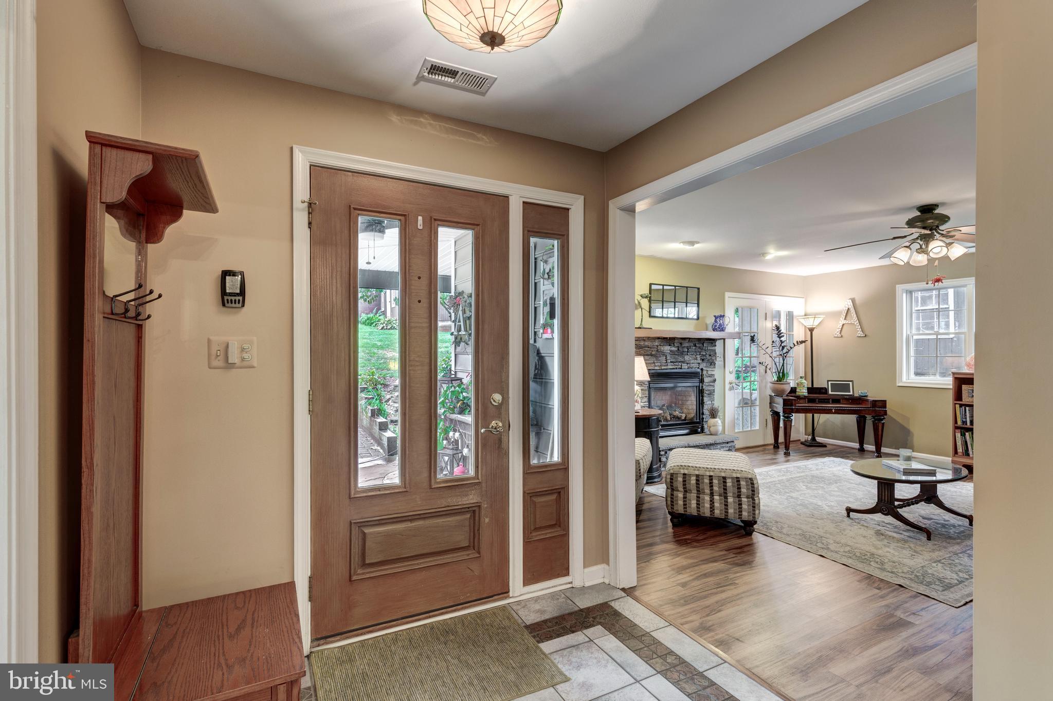 2617 Old Fort Schoolhouse Road Hampstead, MD 21074 - Photo 33 of 78 Foyer