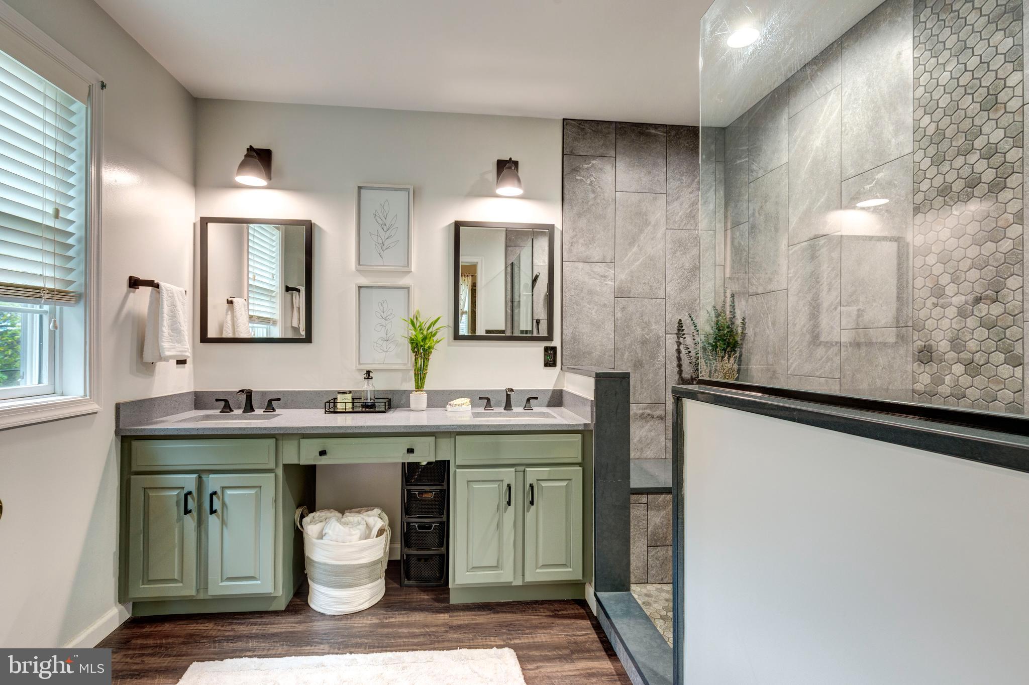 2617 Old Fort Schoolhouse Road Hampstead, MD 21074 - Photo 54 of 78 Primary bathroom