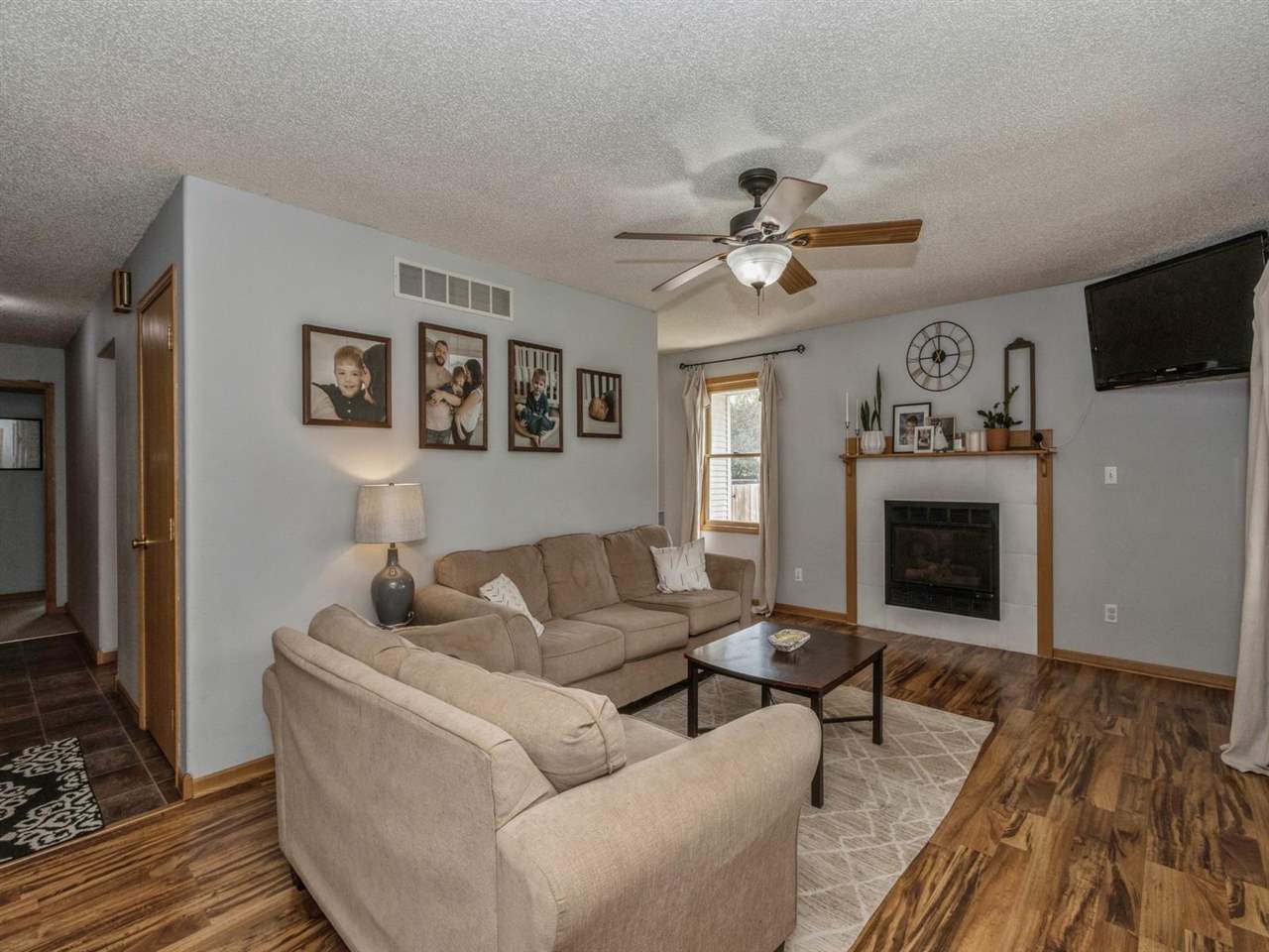 339 Blackberry Avenue Riverside, IA 52327 - Photo 4 of 37 Gallery Image 4