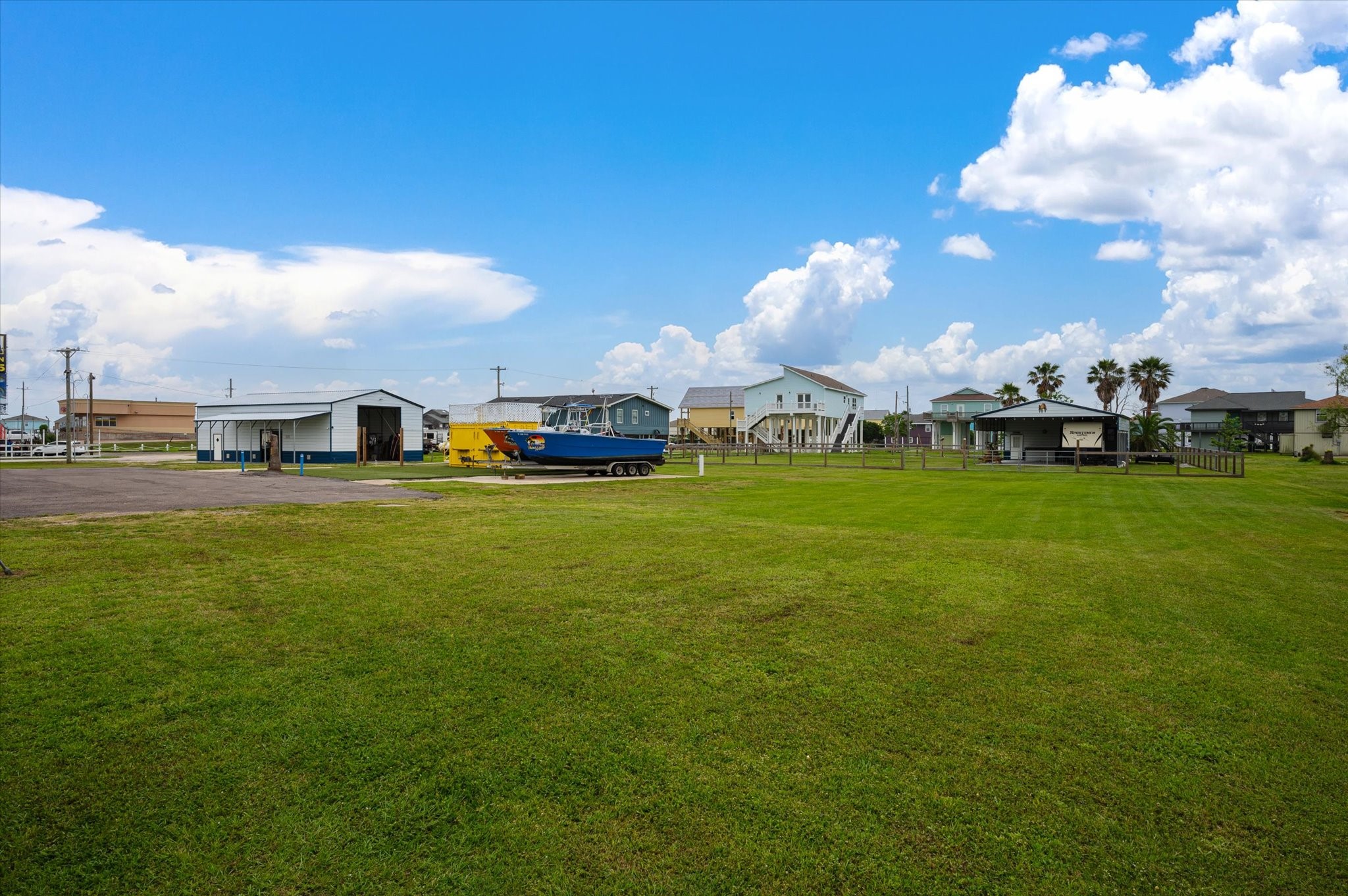 2120 State Highway 87 Crystal Beach, TX 77650 - Photo 24 of 34