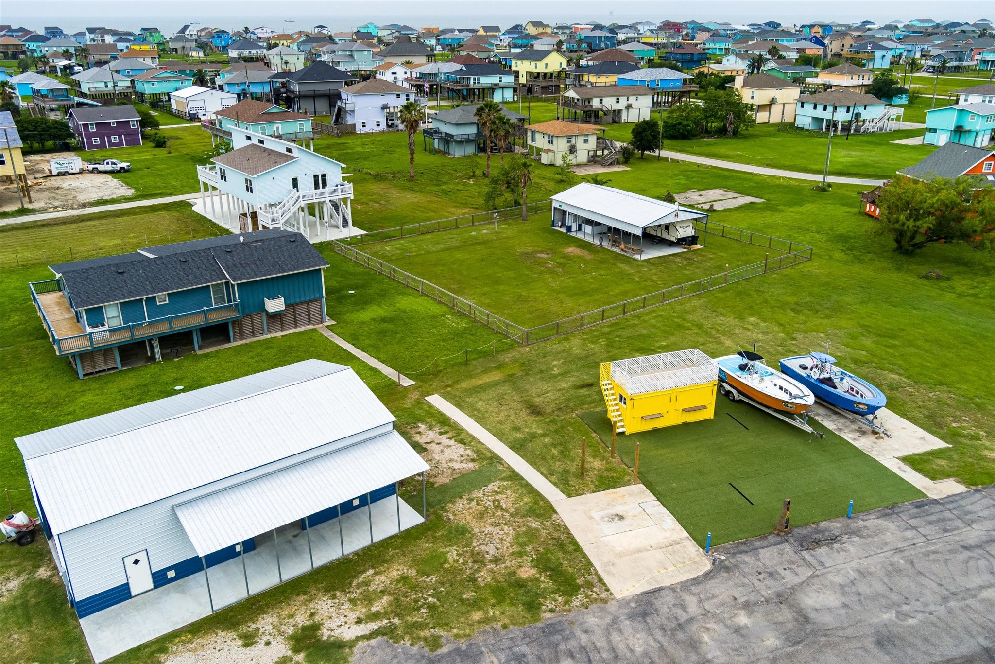 2120 State Highway 87 Crystal Beach, TX 77650 - Photo 30 of 34