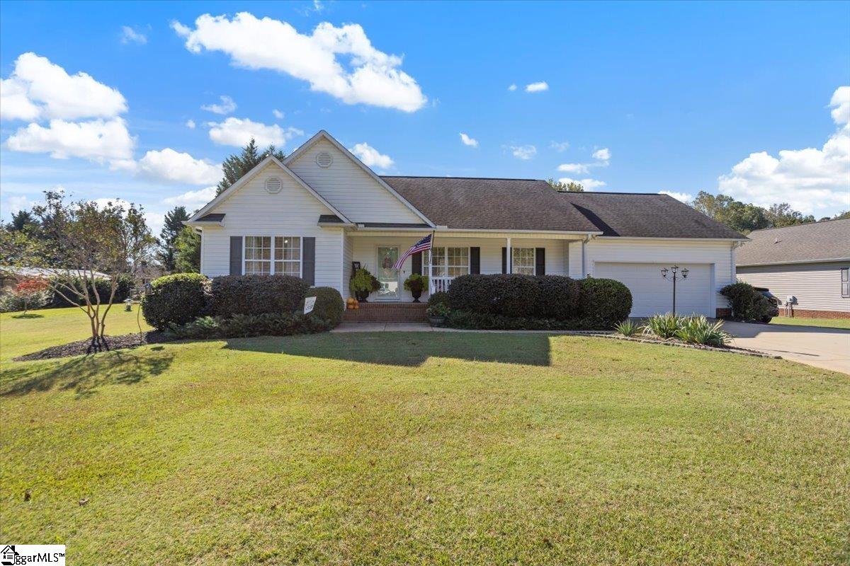 117 Coleman Road Wellford, SC 29385 - Photo 2 of 36