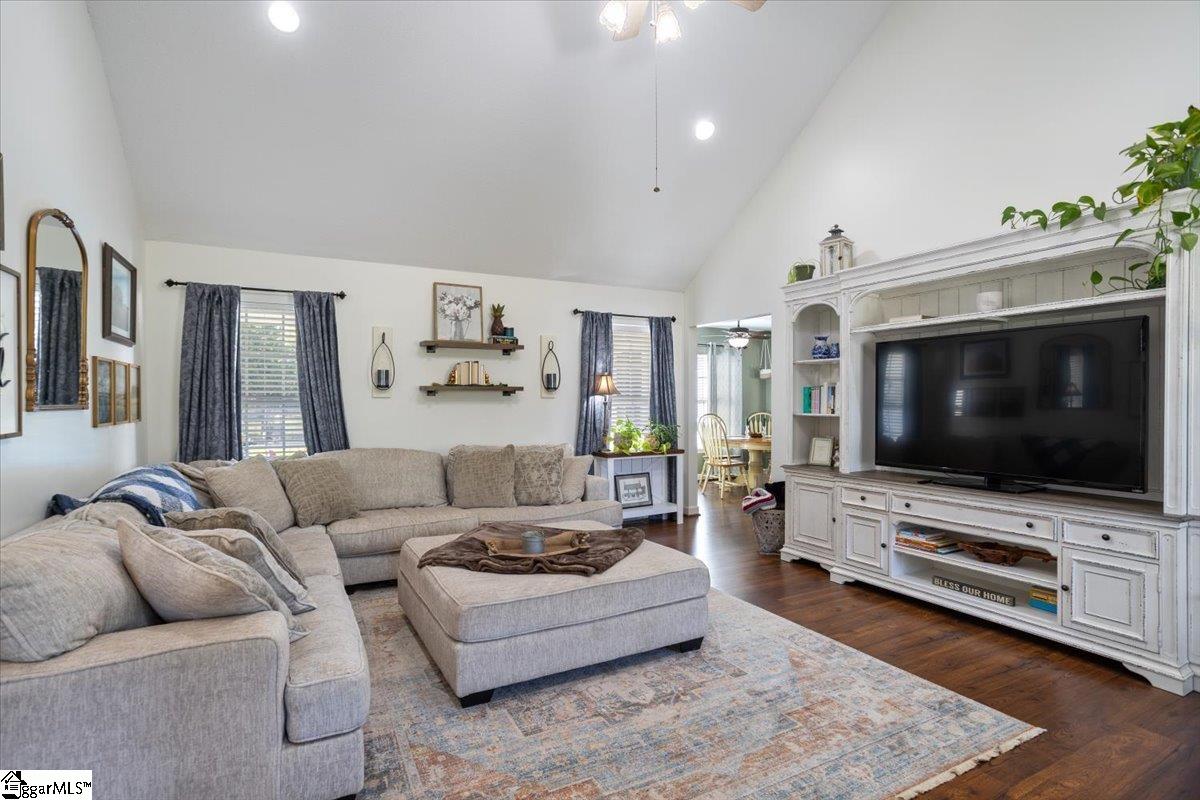 117 Coleman Road Wellford, SC 29385 - Photo 6 of 36