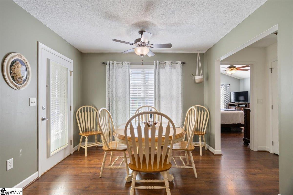 117 Coleman Road Wellford, SC 29385 - Photo 8 of 36