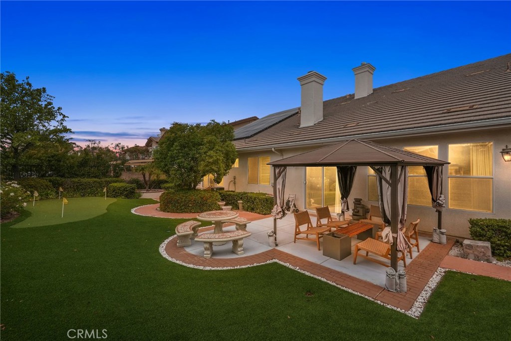 20356 Vía Cellini Porter Ranch, CA 91326 - Photo 53 of 62