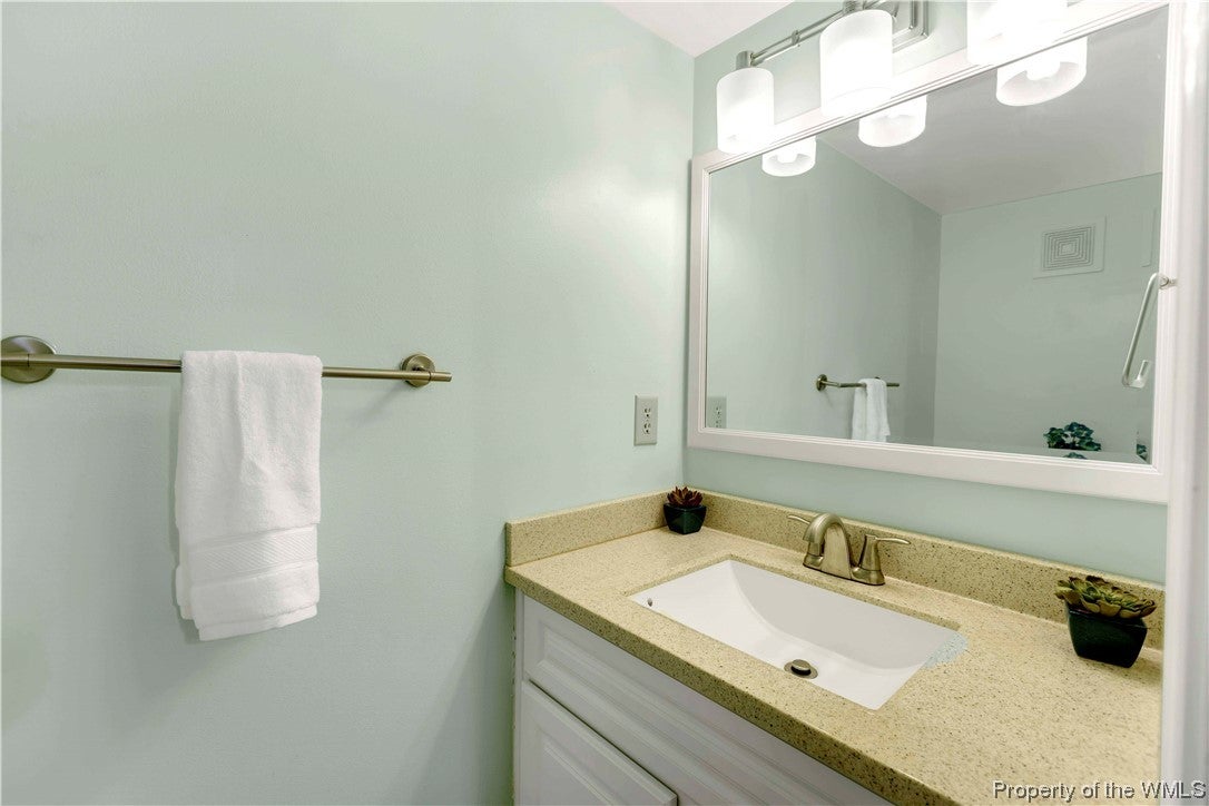 439 Lester Road, Unit 7 Newport News, VA 23601 - Photo 14 of 29 Gallery Image 14