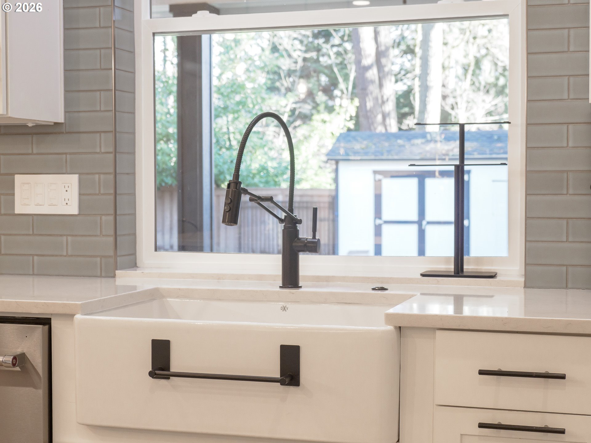 15628 Quarry Road Lake Oswego, OR 97035 - Photo 18 of 48