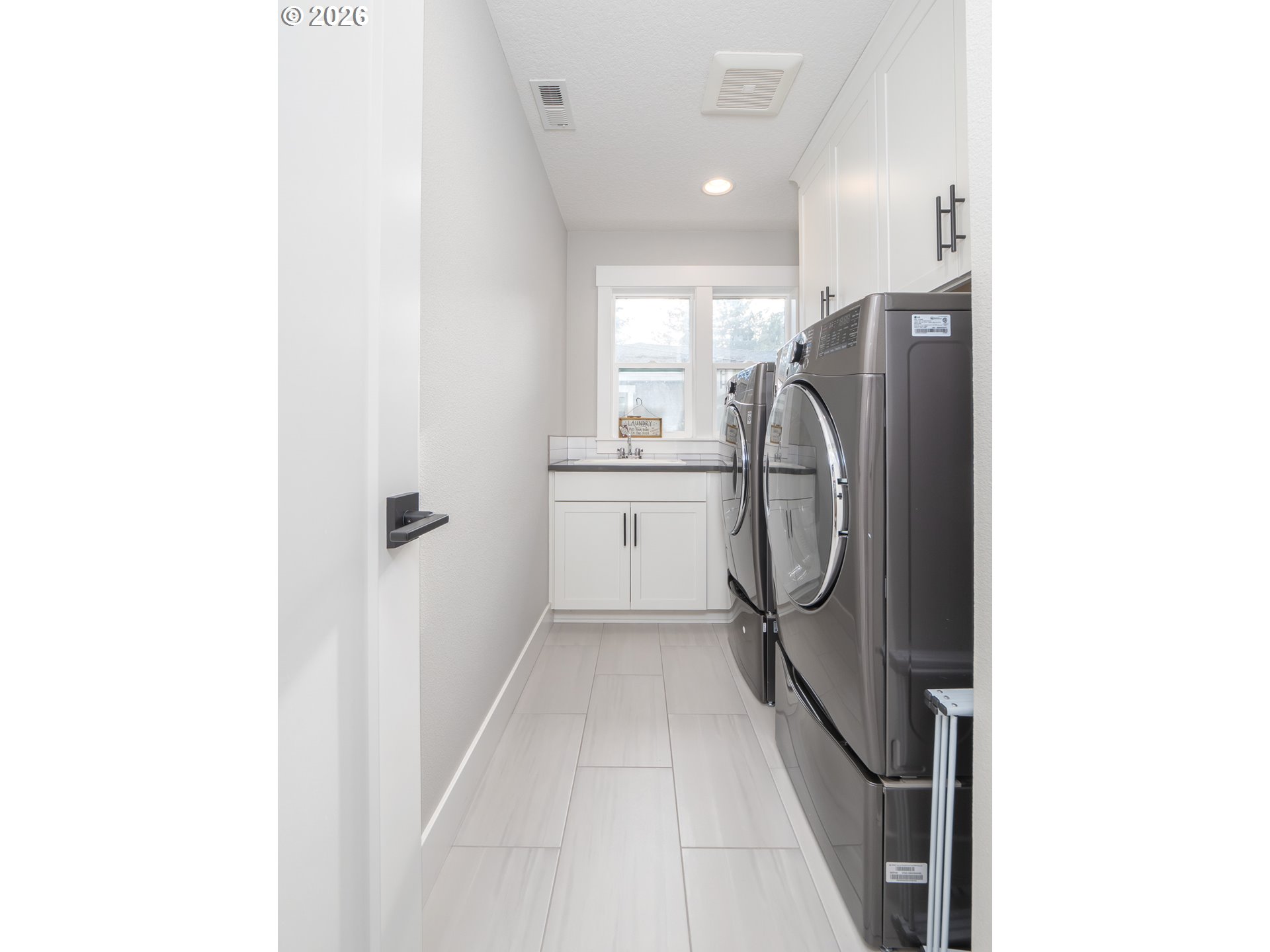 15628 Quarry Road Lake Oswego, OR 97035 - Photo 41 of 48