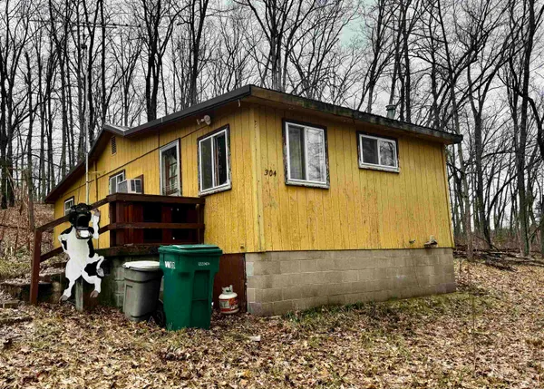 $20,000 | 304 Burns Road, Harrison, MI 48625