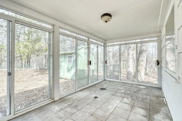 $174,900 | 262 Commodore Parkway, Brighton, NY 14625