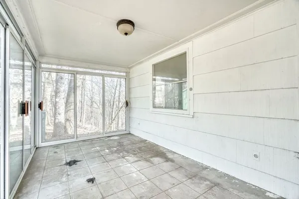 $174,900 | 262 Commodore Parkway, Brighton, NY 14625