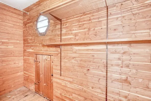 $174,900 | 262 Commodore Parkway, Brighton, NY 14625