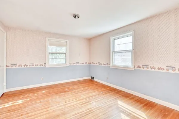 $174,900 | 262 Commodore Parkway, Brighton, NY 14625