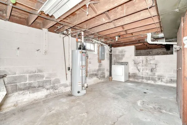 $174,900 | 262 Commodore Parkway, Brighton, NY 14625